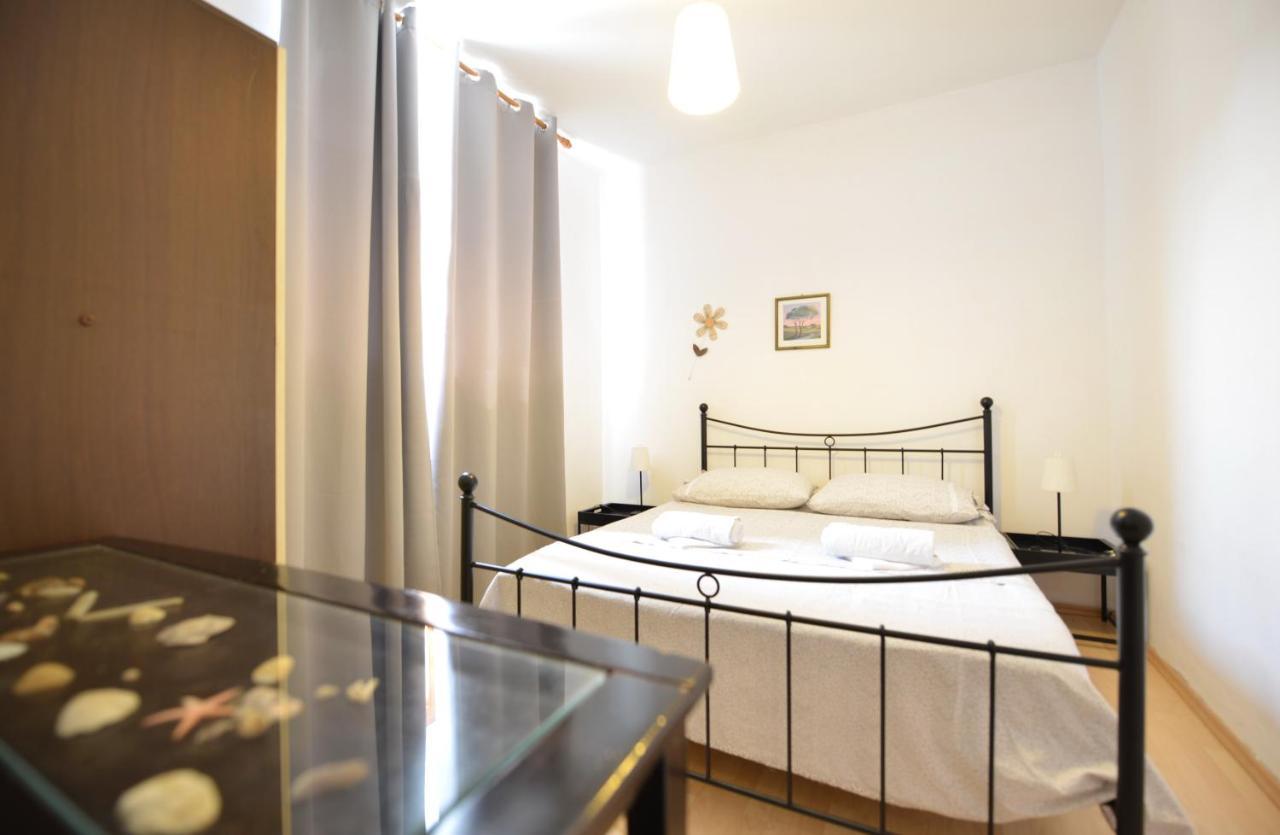 Apartman Perovic Zadar Exterior foto